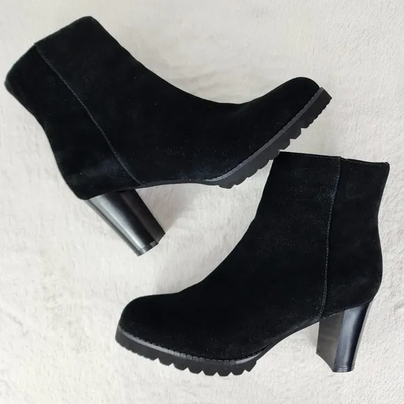 Blondo Rana Black Suede Waterproof Heeled Boots with side zip. Sturdy tread NWOT