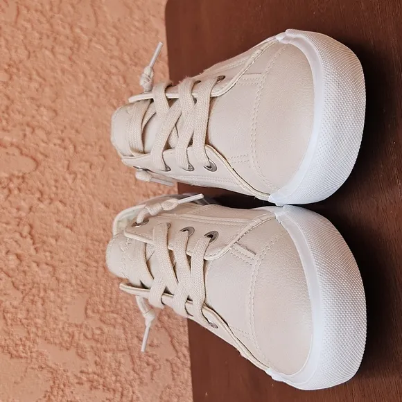 Blowfish Malibu Slip-on Maxine Faux Leather Sneakers Tennis Shoes
