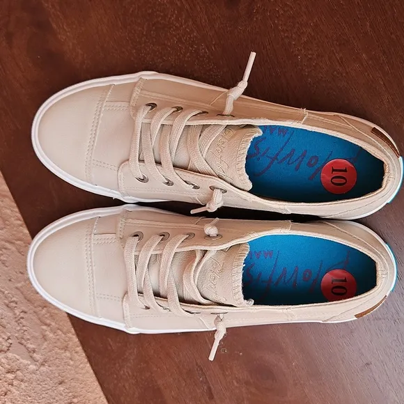 Blowfish Malibu Slip-on Maxine Faux Leather Sneakers Tennis Shoes