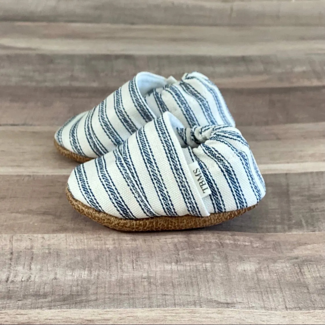 BLUE STRIPE Moccasins