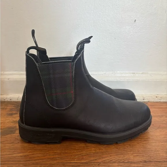 Blundstone 1614 Black Tartan Green Chelsea Leather Boots