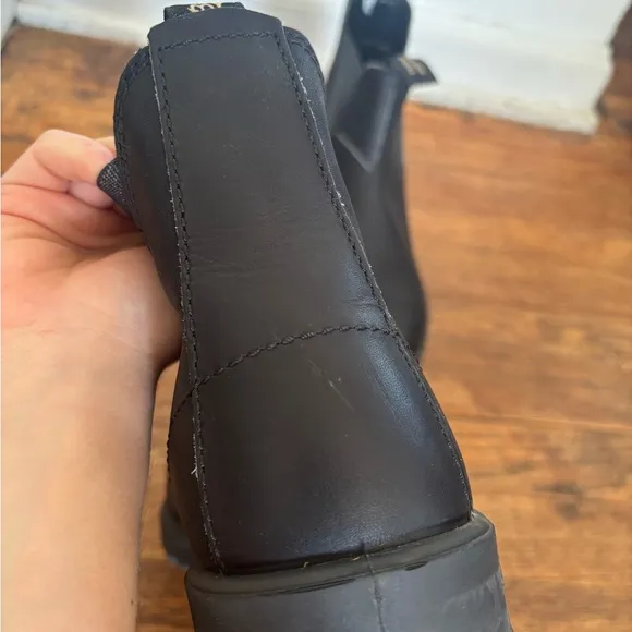 Blundstone 1614 Black Tartan Green Chelsea Leather Boots