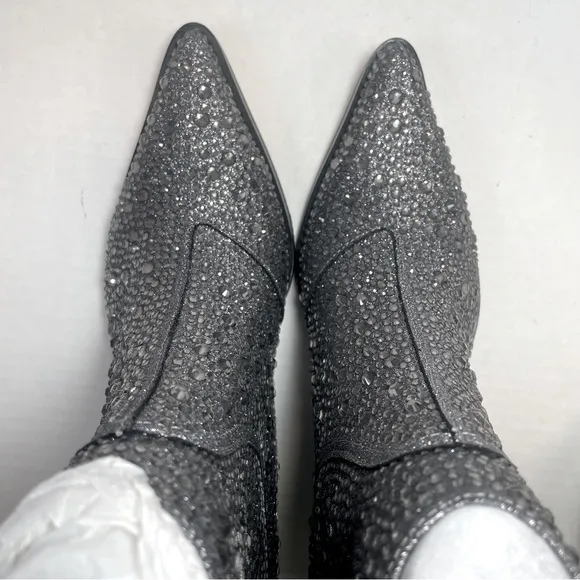 BNIB FIRST QUALITY Jessica Simpson Pewter Tamira 2 Rhinestone Ankle Boots 5.5M