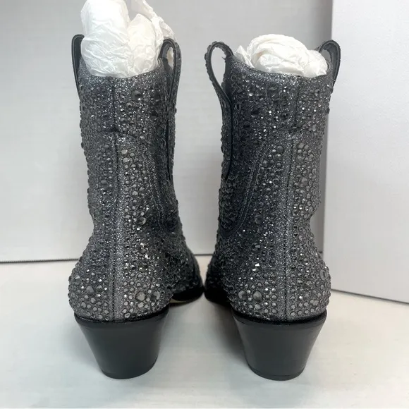 BNIB FIRST QUALITY Jessica Simpson Pewter Tamira 2 Rhinestone Ankle Boots 5.5M