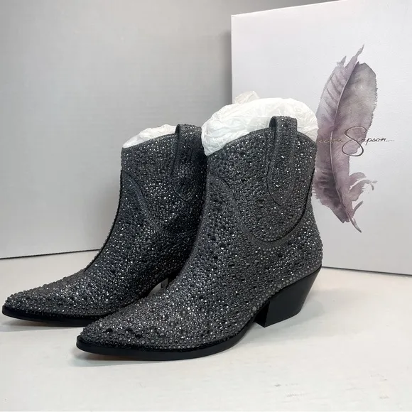 BNIB FIRST QUALITY Jessica Simpson Pewter Tamira 2 Rhinestone Ankle Boots 5.5M