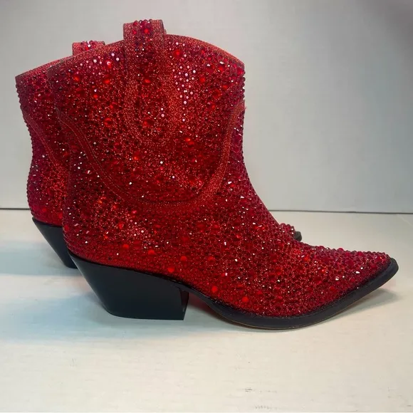 BNIB FIRST QUALITY Jessica Simpson Red Tamira 2 Rhinestone Ankle Boots 6M