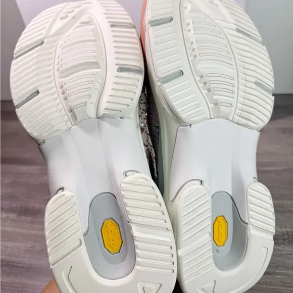 BNWT Brandblack Specter Unisex Mens 10/Womens 11.5 Sneakers $200