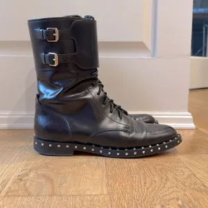Boots, VALENTINO size 39