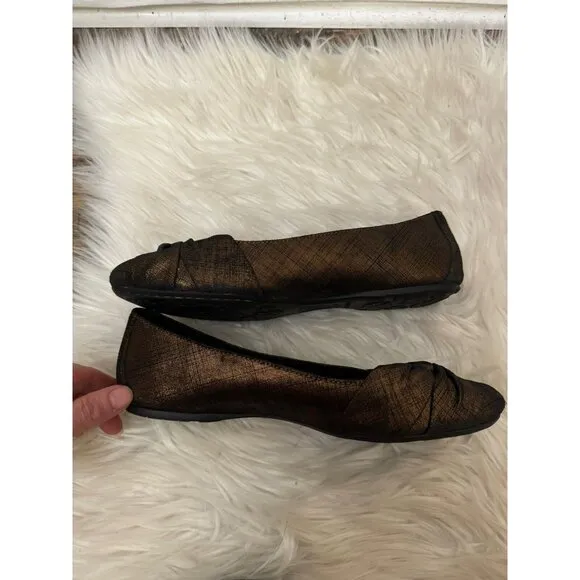 Born Lilly Bronze Ballerina Flat Comfort Shoe Women’s‎ Size 10