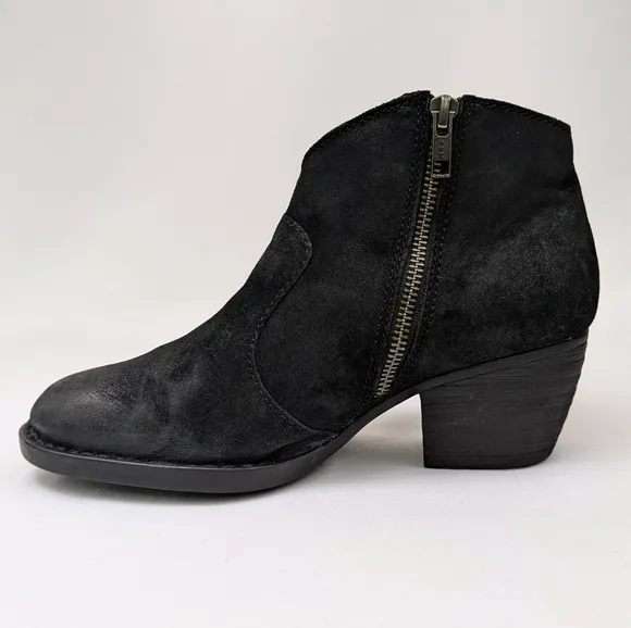 Born Michel Distressed Suede Ankle Boot Side Zip Block Heel Western Black size 7