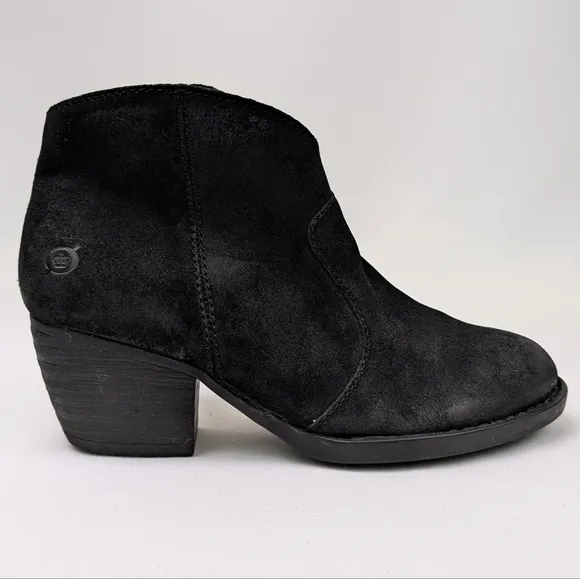 Born Michel Distressed Suede Ankle Boot Side Zip Block Heel Western Black size 7