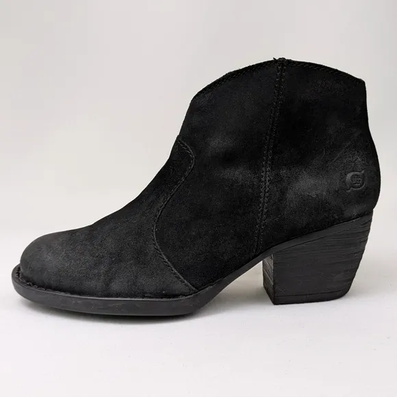 Born Michel Distressed Suede Ankle Boot Side Zip Block Heel Western Black size 7