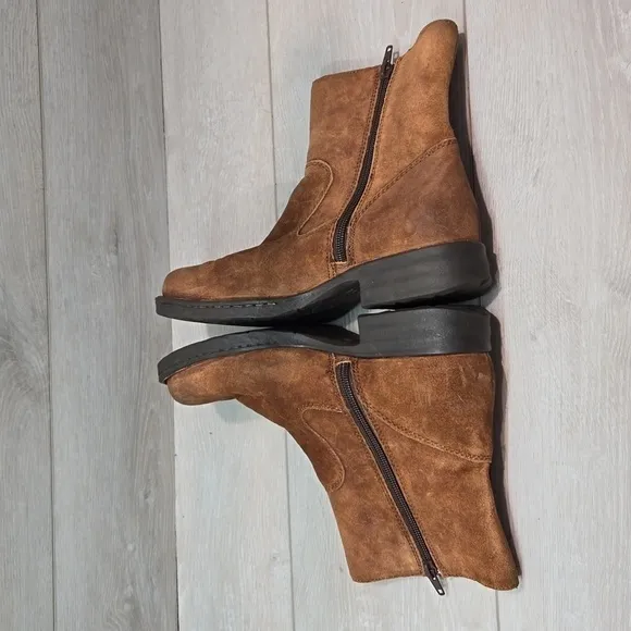 Born Women Elia Distressed Ankle Leather Suede Boots moto shoes sz 7.5M