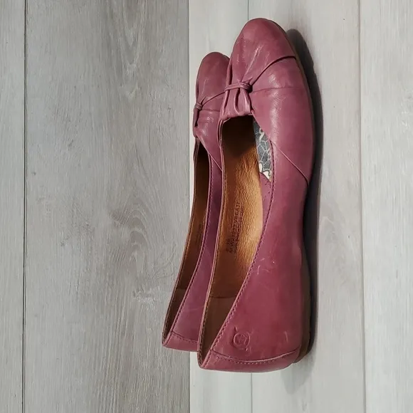 Born Women Lilly Comfort Leather Loafer Flats Ballet shoes sz 8