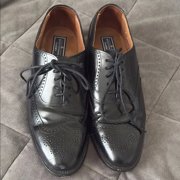 Bostonian Classics Black Leather Wingtip Oxford Men's Dress Shoes