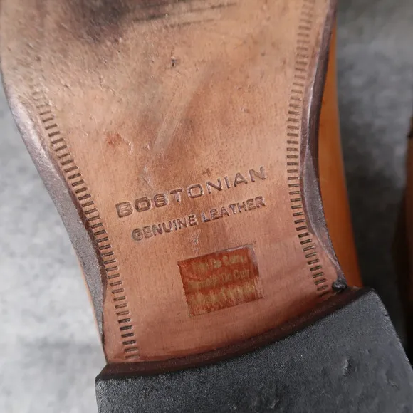 Bostonian Shoes Mens 9.5 Oxford Derby Cap Toe Dress Classic Leather Brown Formal