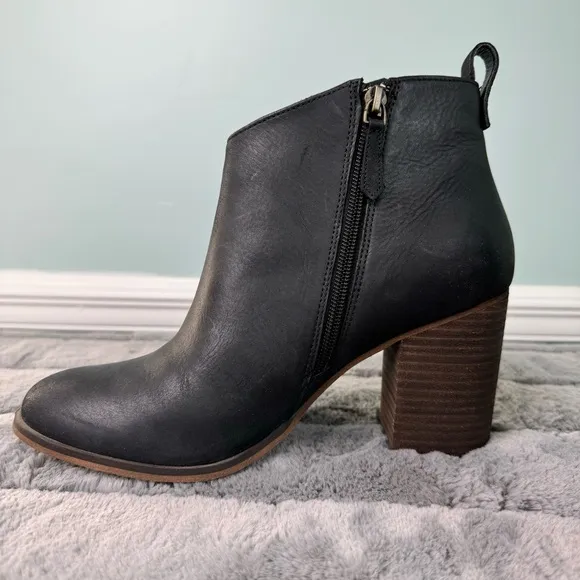 BP Lance Lea Leather Ankle Boots Booties Block Heel Side Zip Womens 10M Black