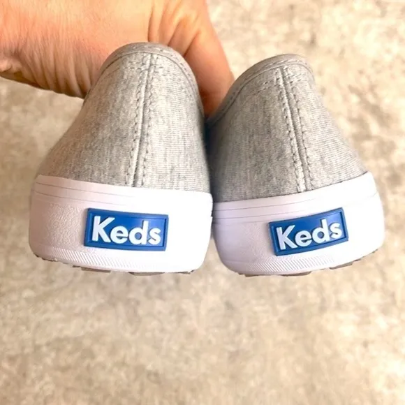 Brand New Keds New York Yankees Custom Bling Beaded Gray Slip On Sneakers MLB