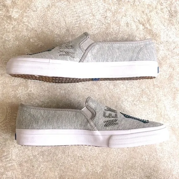 Brand New Keds New York Yankees Custom Bling Beaded Gray Slip On Sneakers MLB
