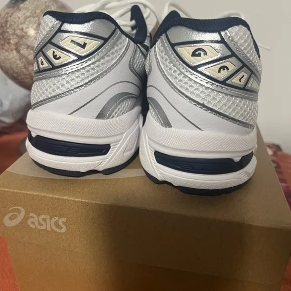 Brand new midnight blue and white asics size 5.5 (big kids)