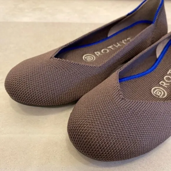 Brand New! ROTHY'S Mink Round Toe Ballet Flat Shoes Women's 5