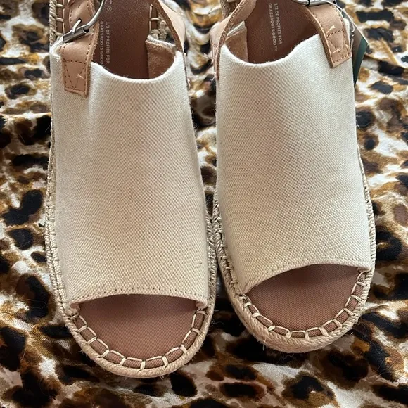 Brand New TOMS Natural Oxford Leather Neutral Espadrille Wedge Slingback Sandals