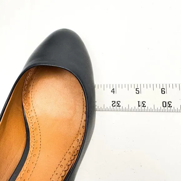 Brooks Brothers Navy Blue Leather Stilleto Heel Round Toe Classic Pumps Sz 8