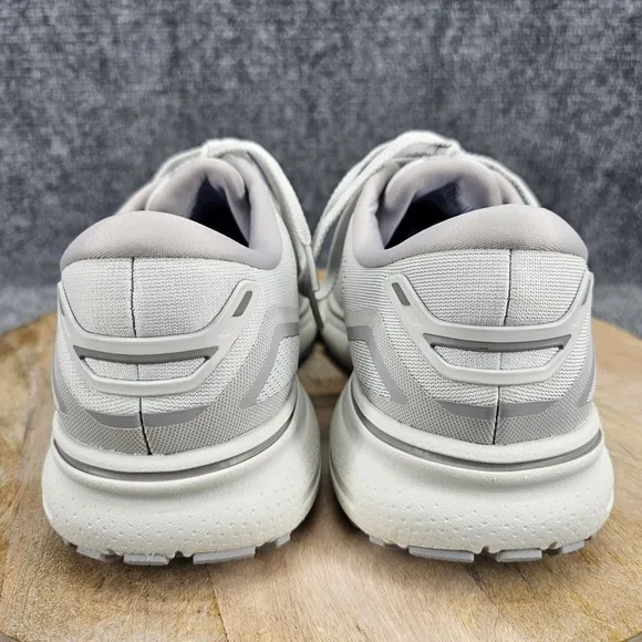 Brooks Ghost 15 Womens Size 10 Gray Athletic Running Shoes 1203801B112