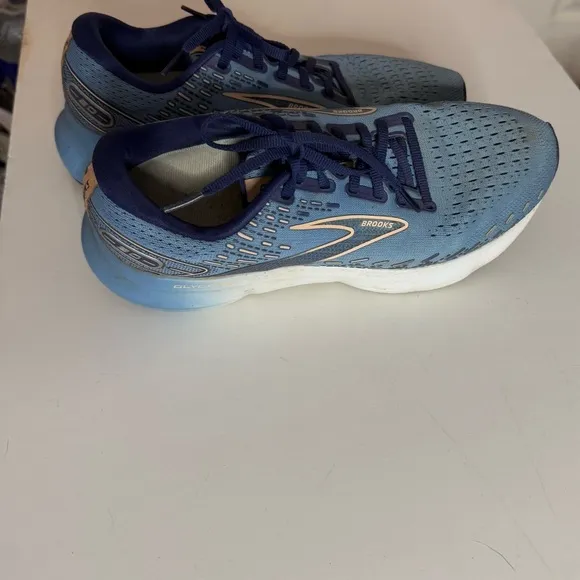 Brooks Glycerin Blue Athletic Shoes