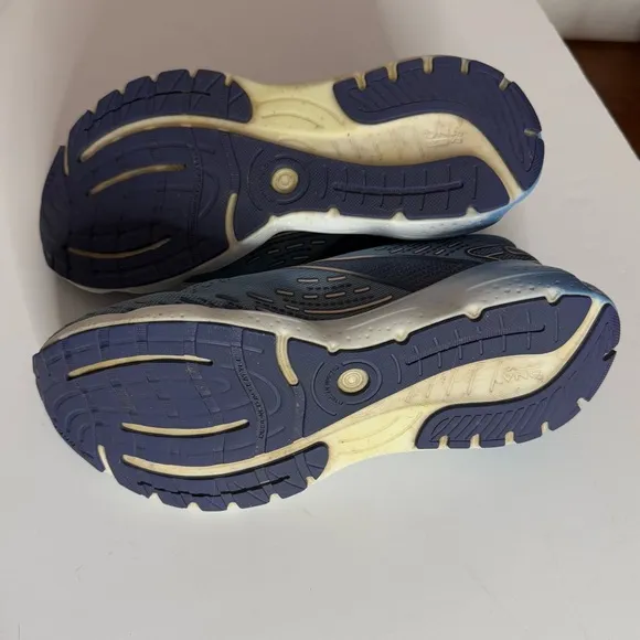 Brooks Glycerin Blue Athletic Shoes
