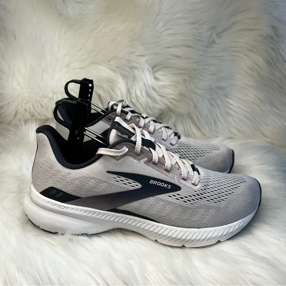 BROOKS Launch 8 Womens Running Shoes