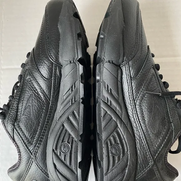 Brooks Women’s Addiction Walker Shoes Black Size 6 B