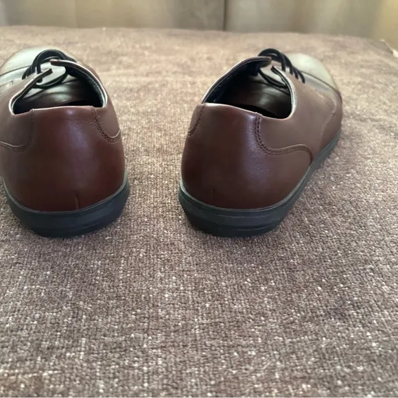 Brown  Leather Rockwell Birchbury Men's Dress Shoes Size 8