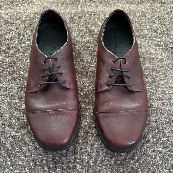Brown  Leather Rockwell Birchbury Men's Dress Shoes Size 8