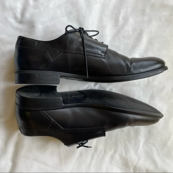 Bruno Magli Maitland Leather Derby Shoe in Black Size 11.5