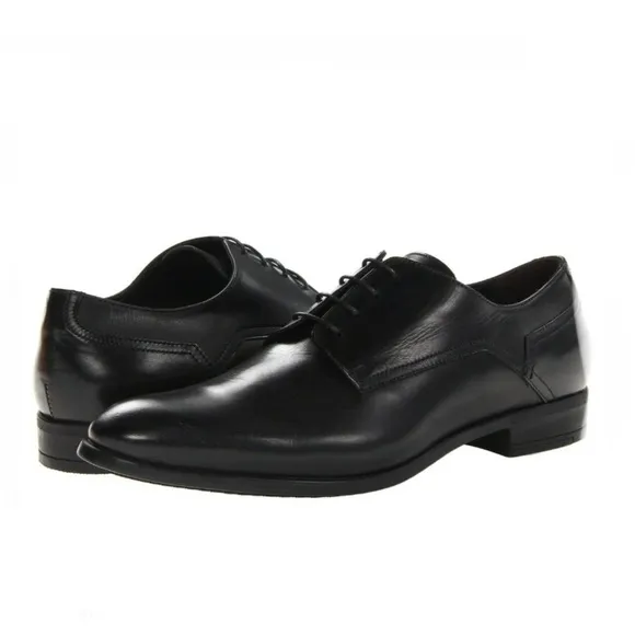 Bruno Magli Maitland Leather Derby Shoe in Black Size 11.5