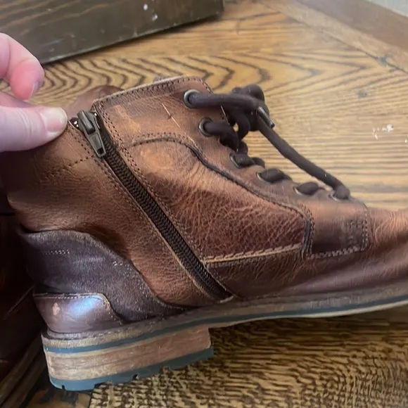 Bull Boxer Hand Crafted Leather Boots! Size 10