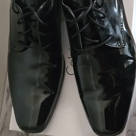 Calvin Klein Brodie LA Black Patent Lace Up Dress Oxford Shoes