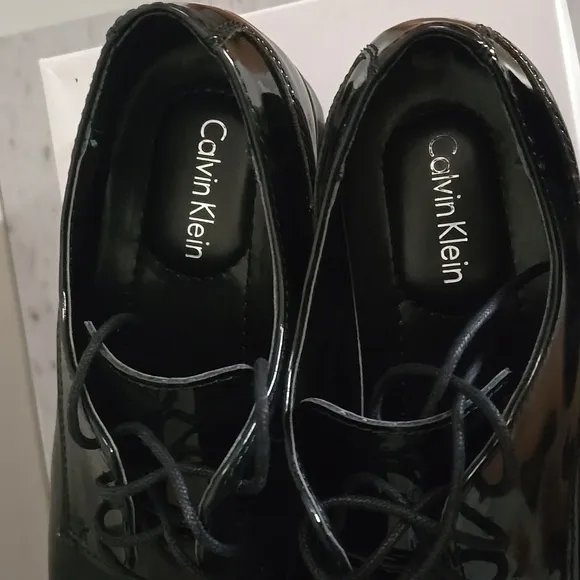 Calvin Klein Brodie LA Black Patent Lace Up Dress Oxford Shoes