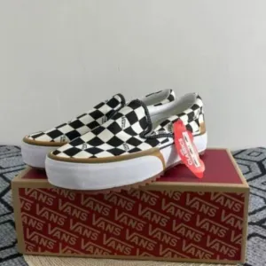 Canvas Slip On Shoes - VANS, Checkerboard Style