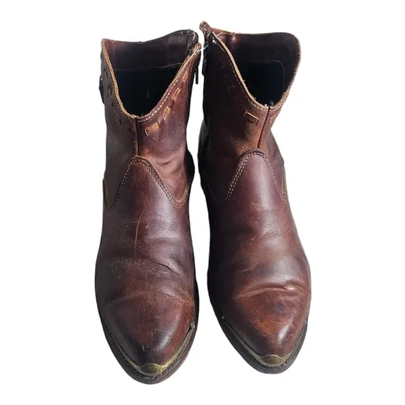 Capezio Boots Womens 8 M Western Cowboy Ankle Heels Side Zipper Brown Leather