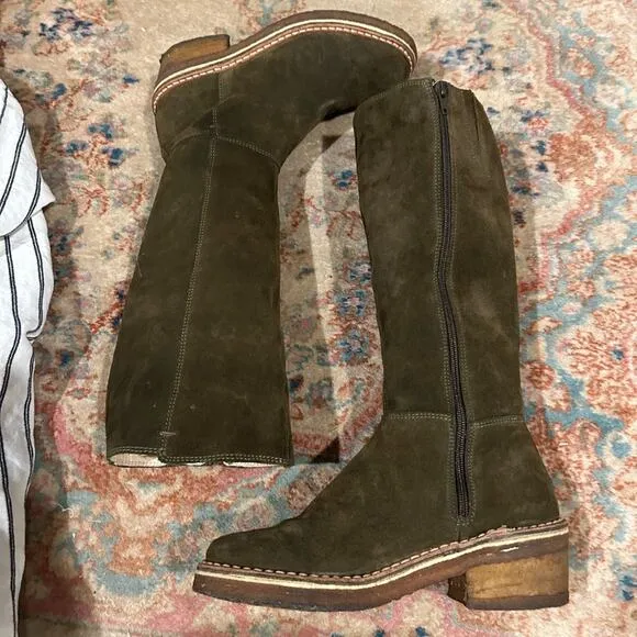Castener Spain  suede olive green side zip knee high boots. Size 6