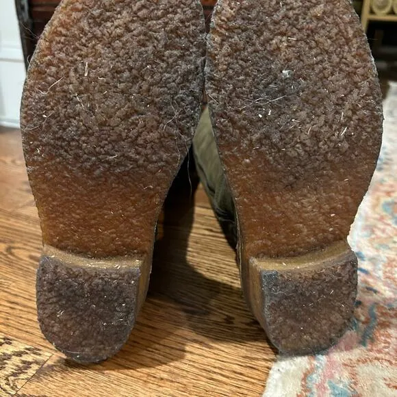 Castener Spain  suede olive green side zip knee high boots. Size 6