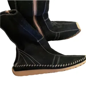 Cathy Jean vintage black suede moccasin style boots