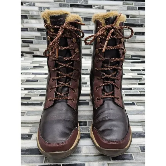 Chaco Mohagany Brown Leather Women's Boots Size 7