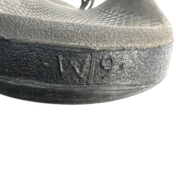 Chaco Size 9 Gray Black Purple Strappy Slip On Sandals J105566