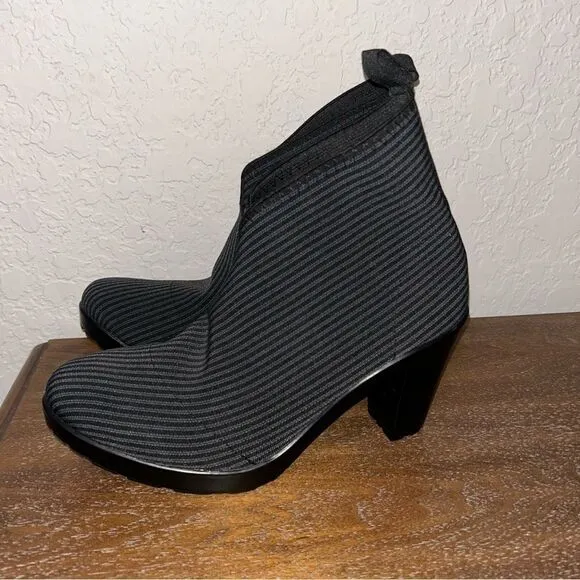 Charleston Shoe Co. Telfair Stripe Print Slip on Heel Boot Shoes