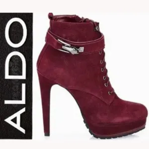 💥CHIC &amp; SEXY💥 ALDO Onaulian Ankle Strap with Lace Up Booties