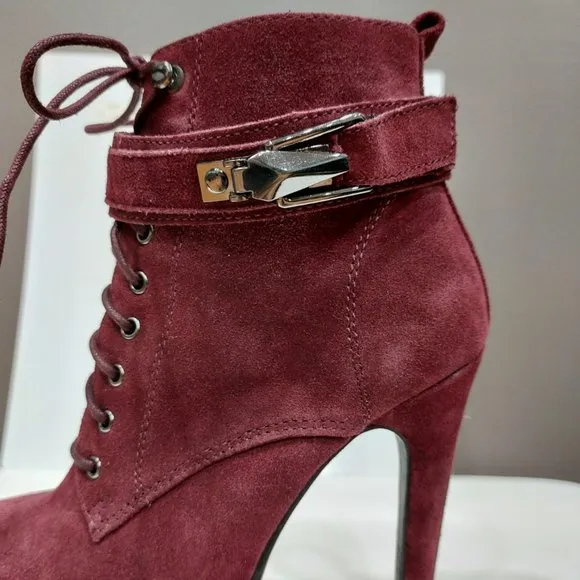 💥CHIC &amp; SEXY💥 ALDO Onaulian Ankle Strap with Lace Up Booties