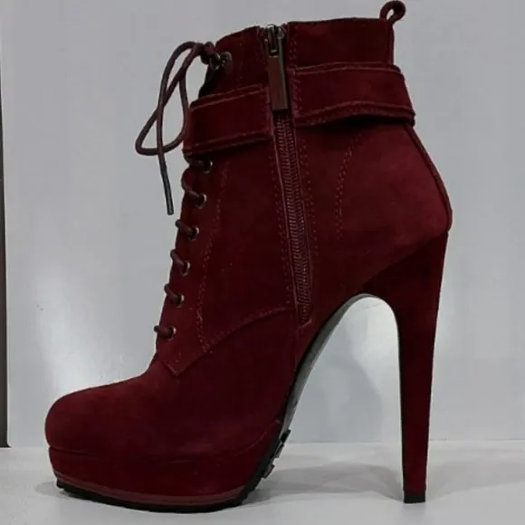 💥CHIC &amp; SEXY💥 ALDO Onaulian Ankle Strap with Lace Up Booties